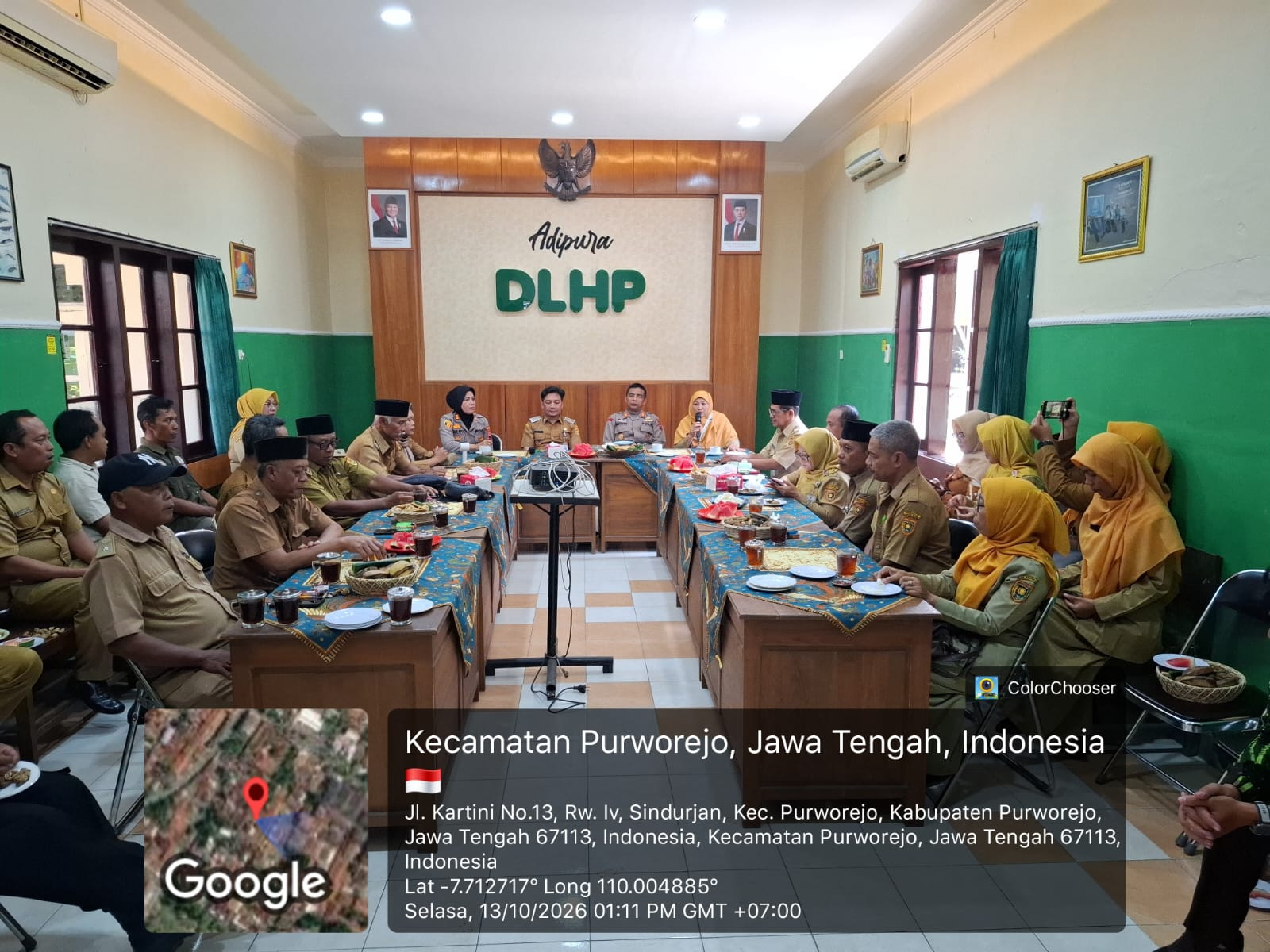 Penuh Keakraban, Karyawan/Karyawati Kecamatan Grabag Silaturahmi ke DLHP Kabupaten Purworejo