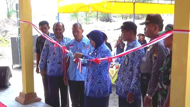 Wakil Bupati Purworejo Resmikan Pendopo Pertemuan Pantai Jetis