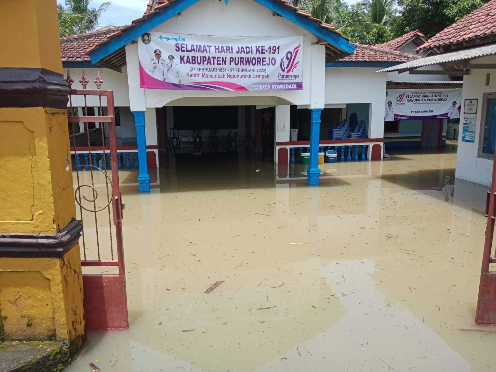 KANTOR DESA ROWODADI