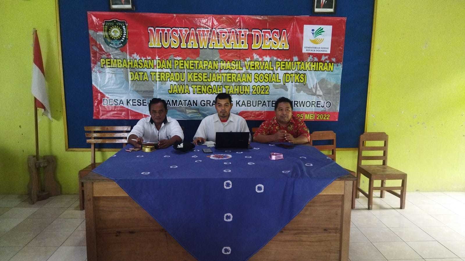 MUSDES PEMBAHASAN, PENETAPAN HASIL VERVAL PEMUTAKIRAN DTKS DESA KESE 