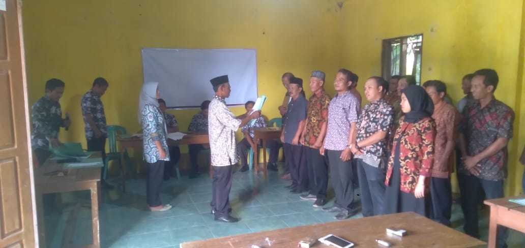 PEMBENTUKAN PANITIA PAW KADES BENDUNGAN