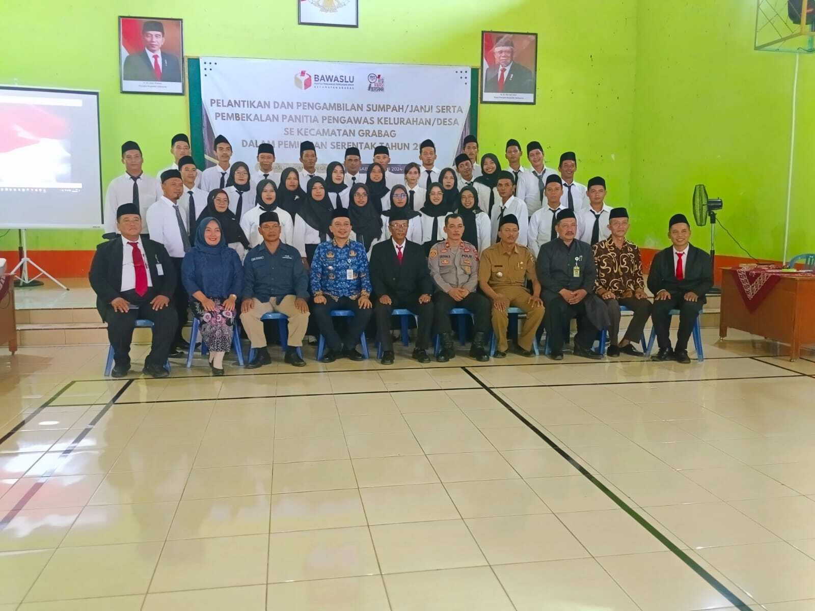 PANITIA PENGAWAS DESA/KELURAHAN SE-KECAMATAN GRABAG DILANTIK UNTUK PEMILIHAN SERENTAK TAHUN 2024