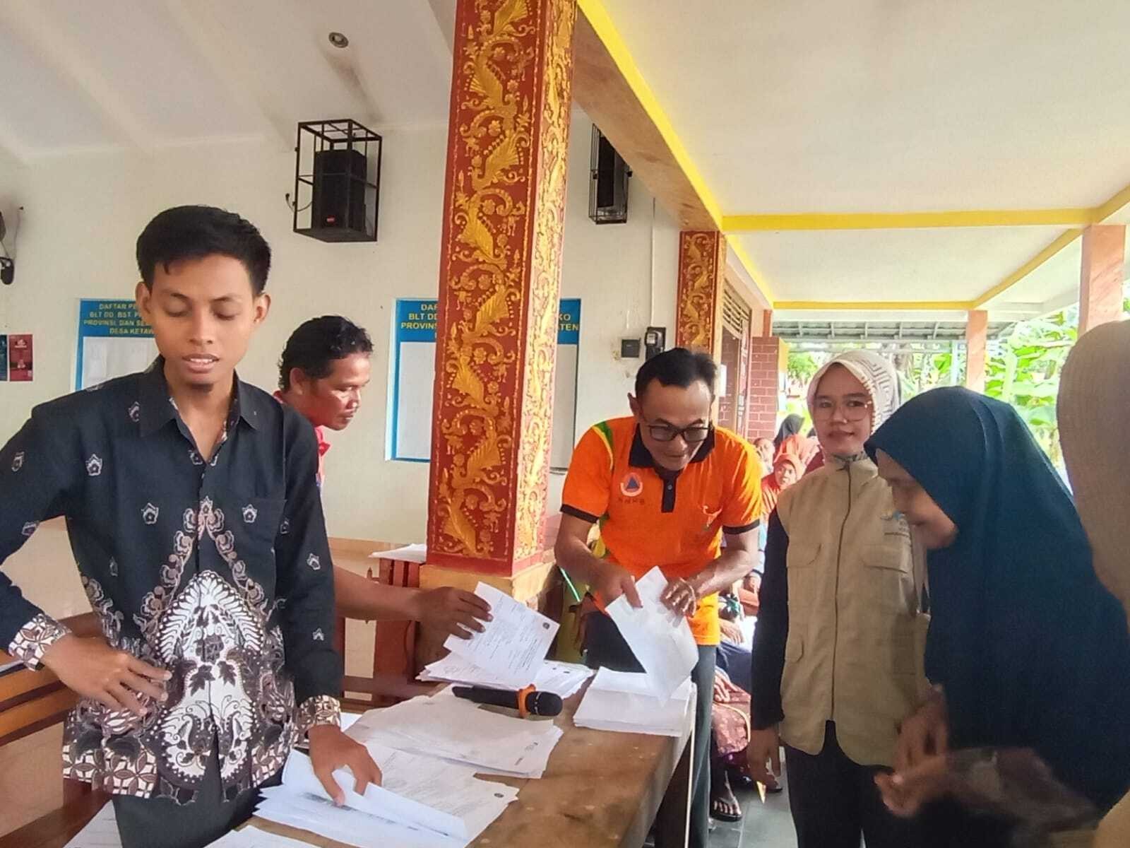 PEMBAGIAN BANSOS CADANGAN